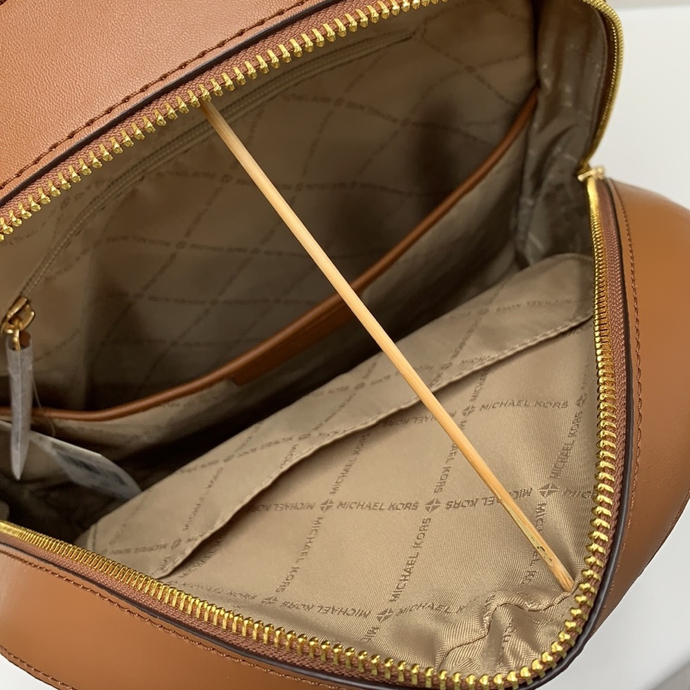 MICHAEL KORS JET SET GIRLS JAYCEE LARGE ZIP POCKET BACKPACK BROWN MULTI COLOR - Picture 12 of 16